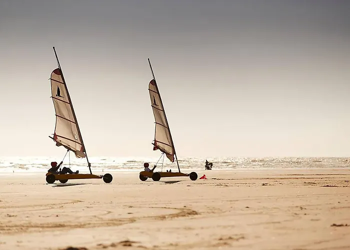 à 4 à * Brem-Sur-Mer