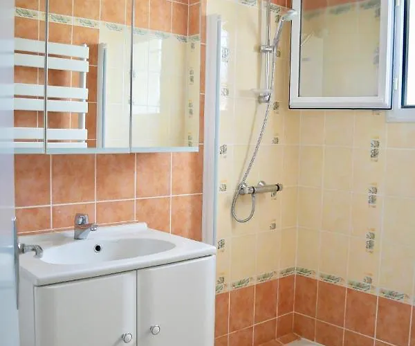 Casa vacanze à 4 à *